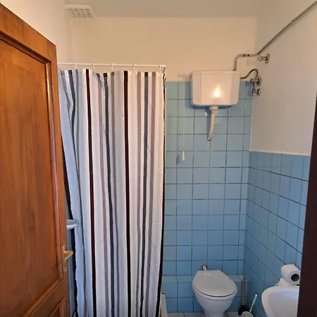 Dozsa Vendeghaz * Balatonboglar